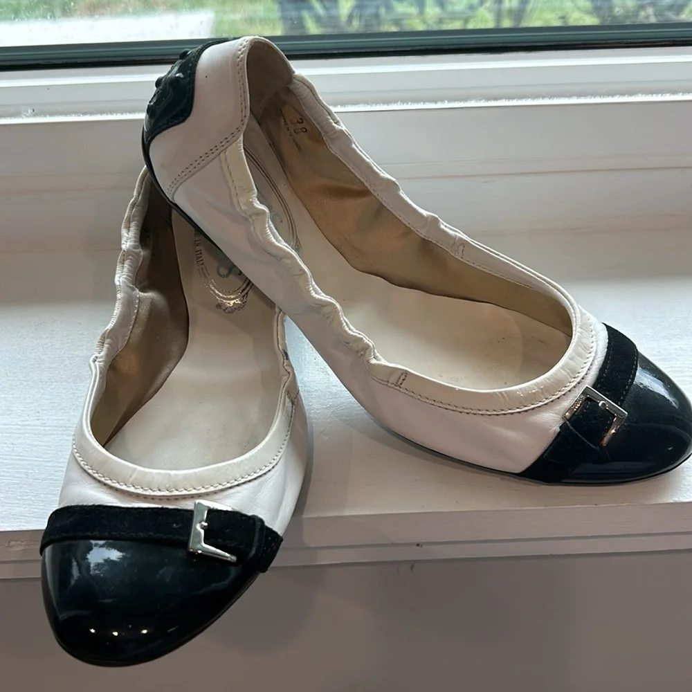 Forever Classic Tod’s Black & Cream Buckle Cap Toe Ballet Flats Sz 38